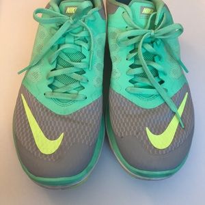 Mint and neon Nike’s